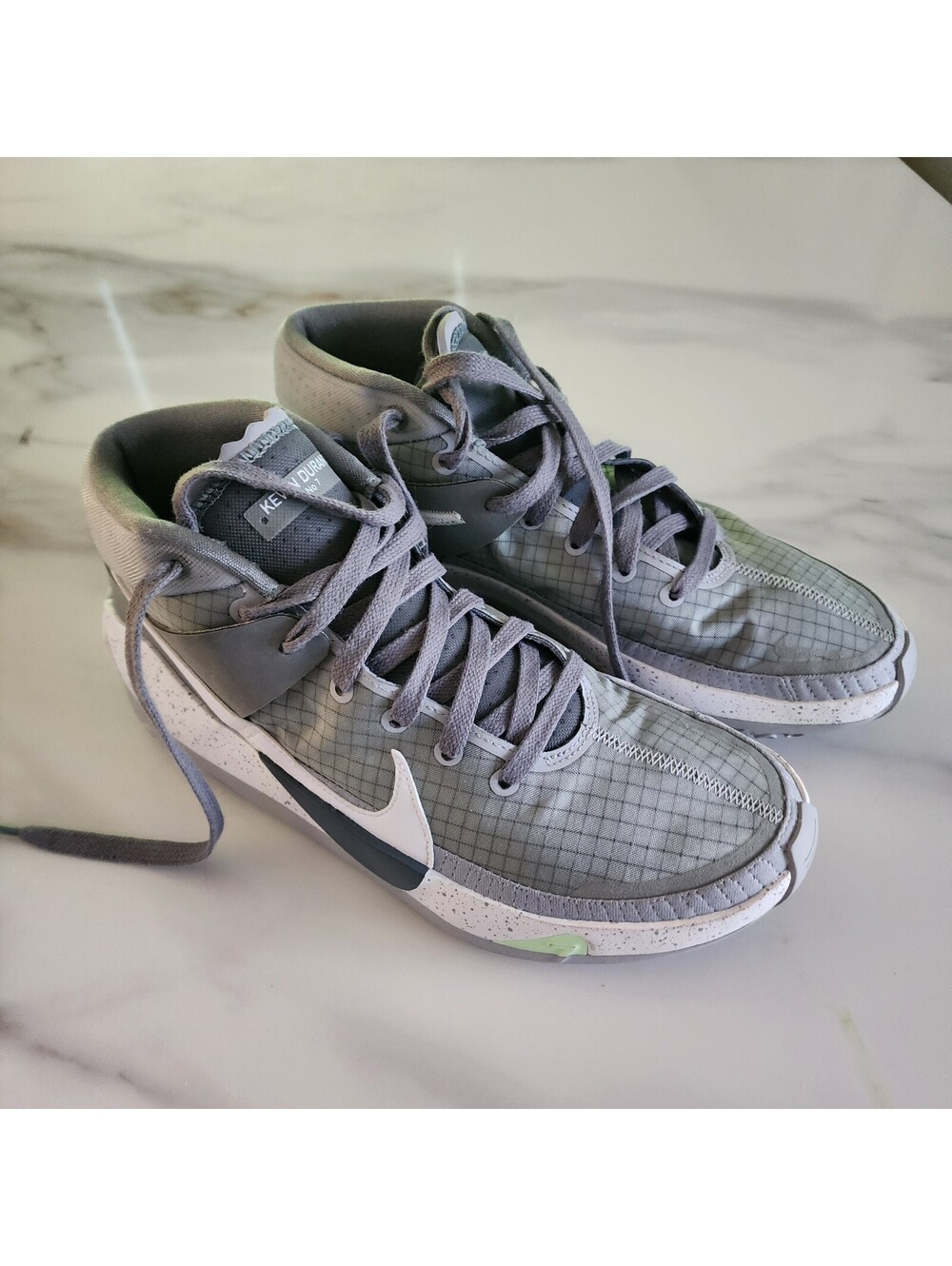 Nike KD 13 Kevin Durant Gray Basketball Shoes Men's 9.5 Worn Once
